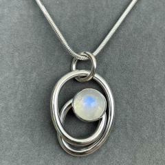 Moonstone-Twist-2